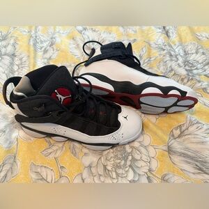 Like New Nike Jordan 6 Rings Black White Gym Red Size 7
